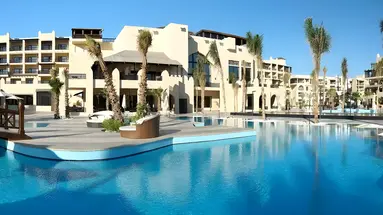 Basen przy hotelu Steigenberger Aqua Magic