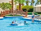 Basen przy hotelu Steigenberger Aqua Magic