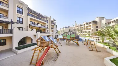 Plac zabaw przy hotelu Steigenberger Aqua Magic