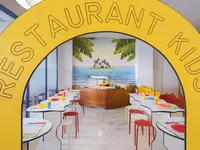 Dziecięca restauracja w Tahiti Playa