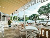 Taras restauracyjny w THB Felip z widokiem na morze