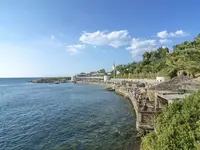 Plaża i wybrzeże w The Grand Blue Sky