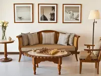Wnętrze salonu w The Residence Maldives z szachownicą