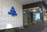 Wejście i fasada budynku ThePlace Mariner
