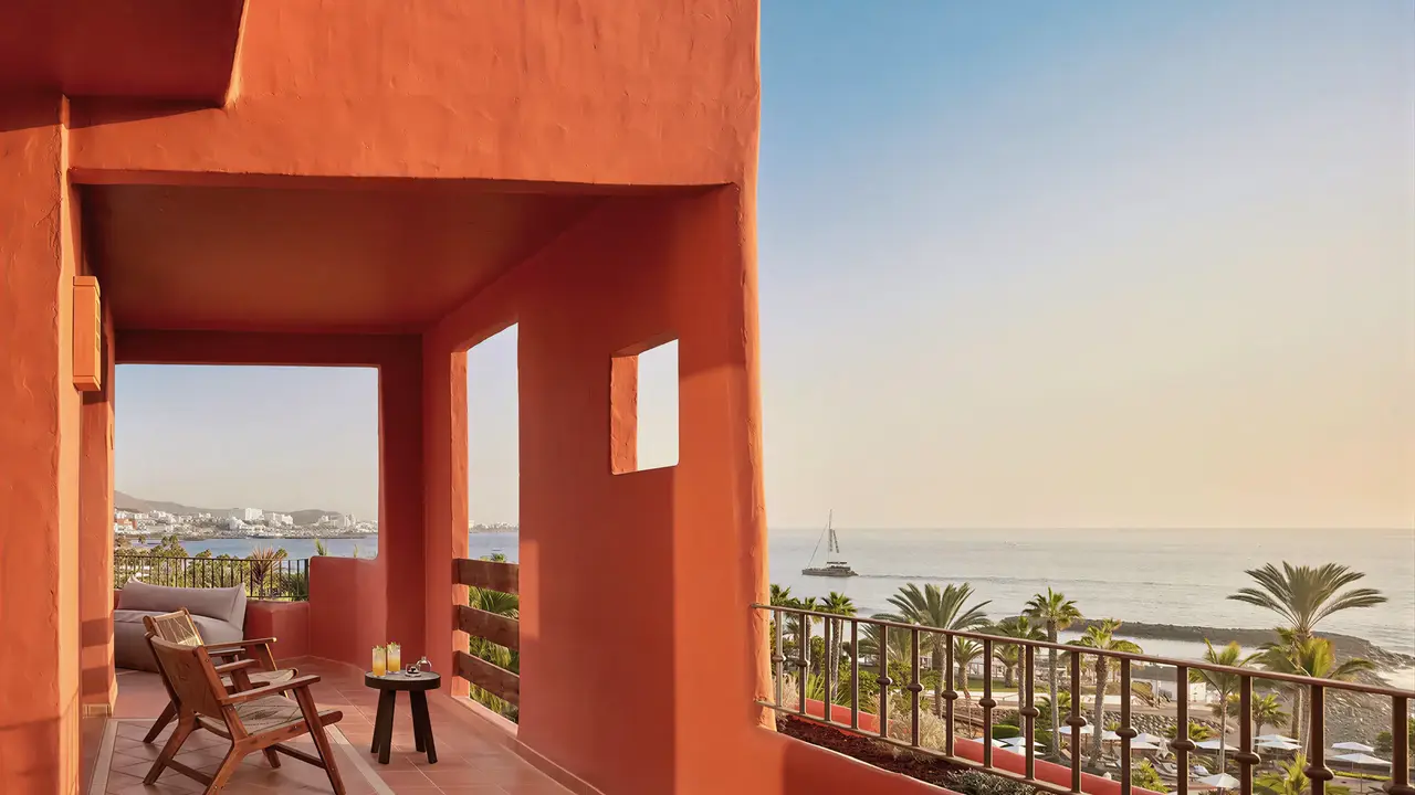 Prywatny taras z widokiem na morze Tivoli La Caleta Resort