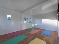 Sala do jogi w Tour Khalef z matami
