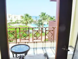 Balkon w pokoju hotelowym Tropitel Dahab Oasis z widokiem