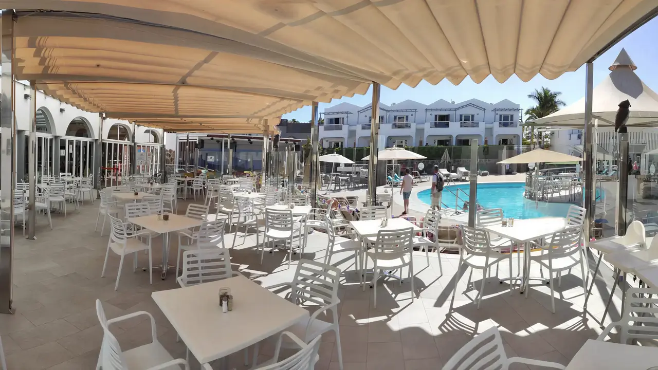 Restauracja na świeżym powietrzu w Turbo Club