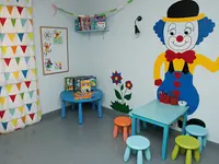 Pokój dla dzieci w Turbo Club z zabawkami