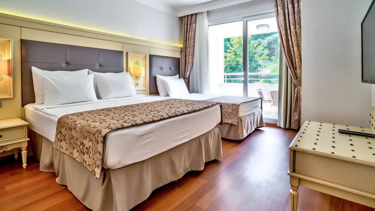 Pokój z dwoma łóżkami w Turunc Resort