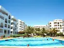 Basen z gośćmi w hotelu Ukino Terrace Algarve