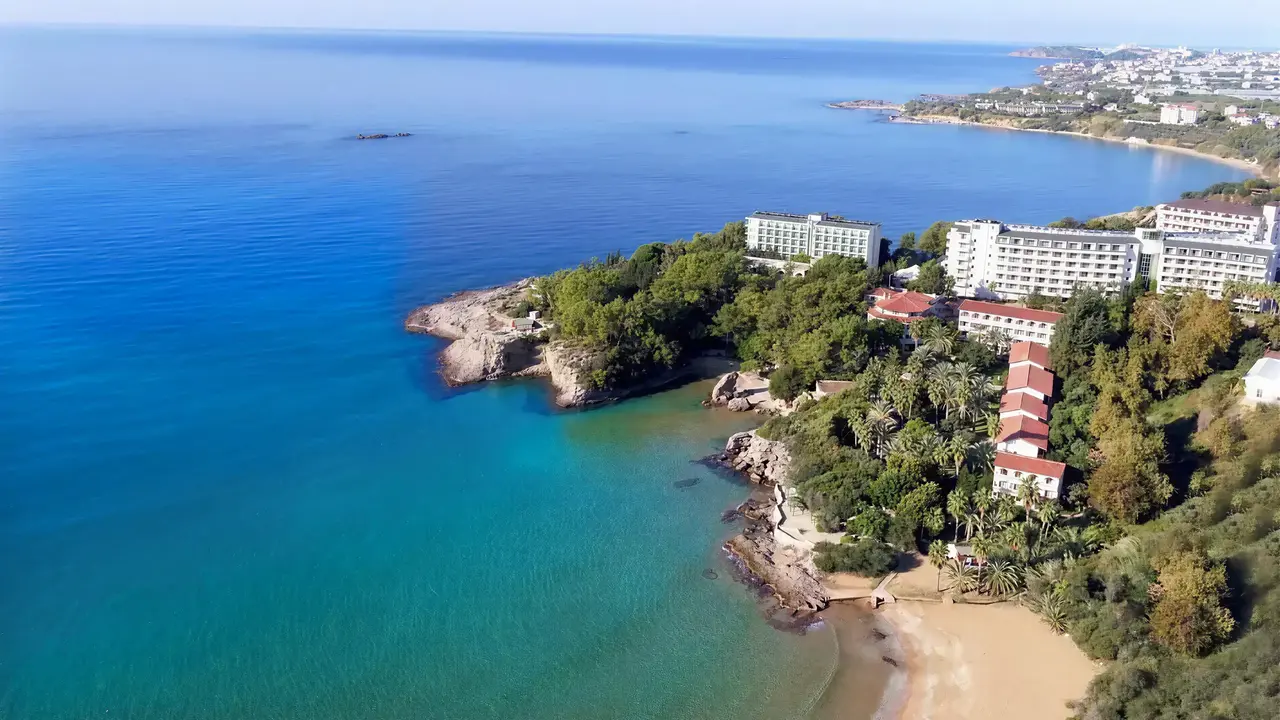 Widok na kompleks Utopia Beach Club nad samym morzem