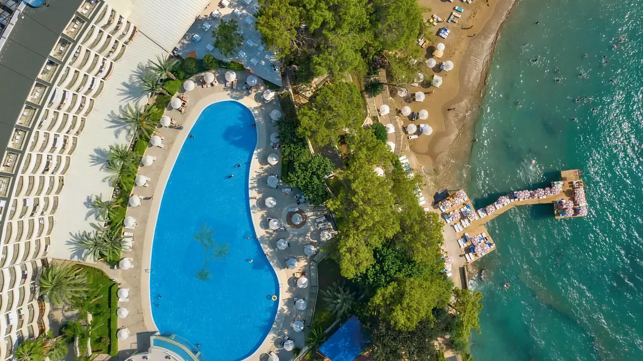 Widok z lotu ptaka na kompleks Utopia Beach Club