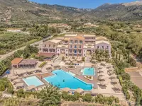 Widok na kompleks hotelowy Utopia Resort and Spa