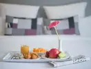 Śniadanie w łóżku w pokoju Valentina (Malta)