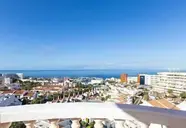 Widok na kompleks Villa Adeje Beach i morze