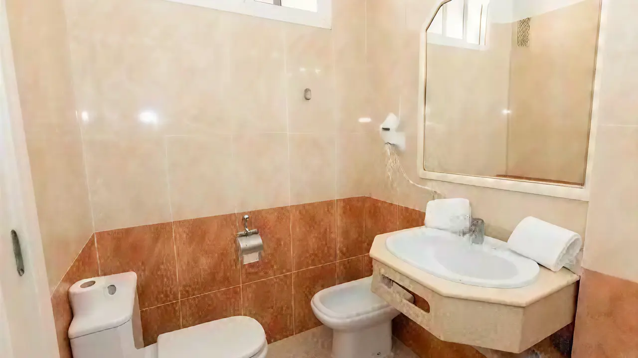 Łazienka w hotelu Villa Adeje Beach