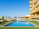 Basen i leżaki w hotelu Villa Adeje Beach
