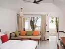 Wnętrze pokoju z widokiem w Villa Nautica