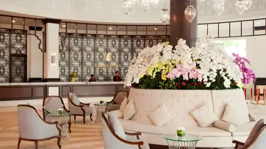 Wnętrze lobby w Vinpearl Phu Quoc Resort