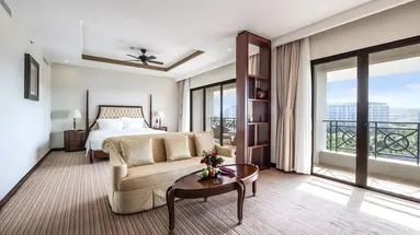 Wnętrze pokoju gościnnego w Vinpearl Phu Quoc Resort