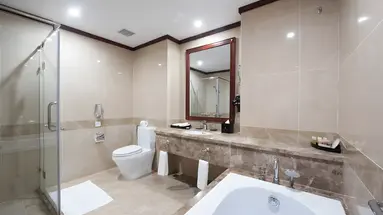 Łazienka w hotelu Vinpearl Phu Quoc Resort