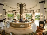 Hotelowy bar w Vinpearl Phu Quoc Resort