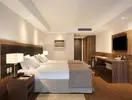Nowoczesny pokój z dwoma łóżkami w Windsor Oceanico