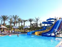 Zjeżdżalnie wodne w Xperience Kiroseiz Parkland