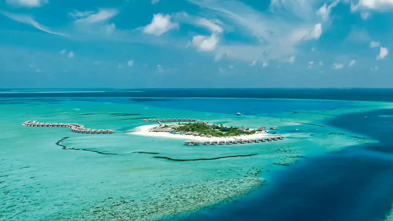 Widok z lotu ptaka na You & Me by Cocoon Maldives