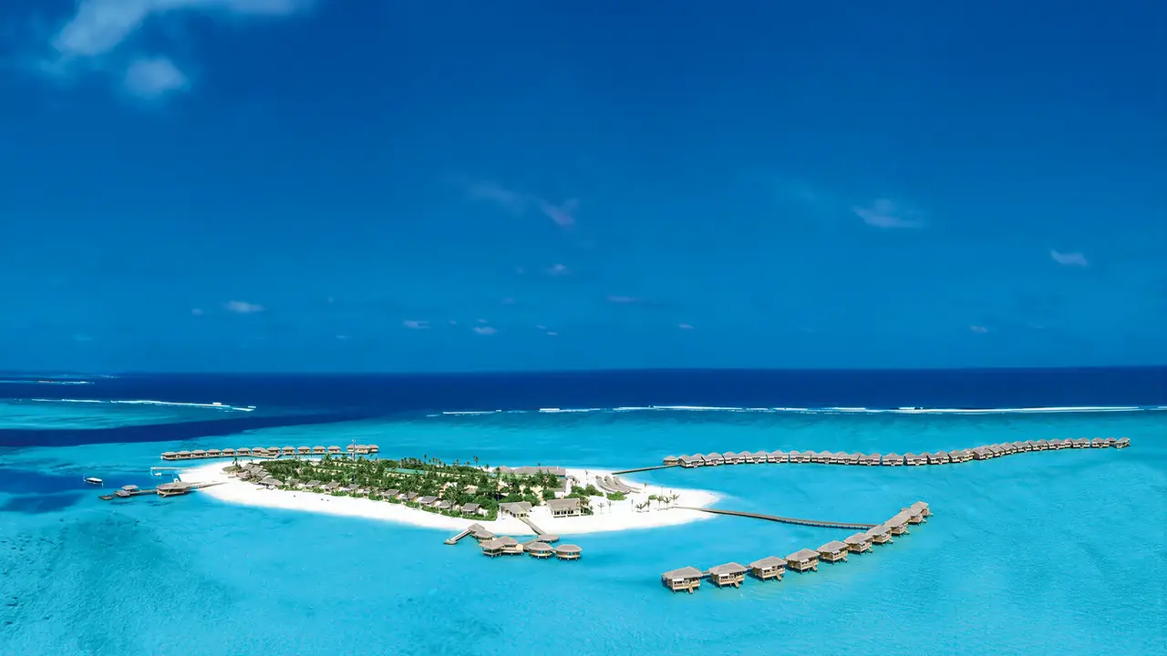 Widok z lotu ptaka na You & Me by Cocoon Maldives