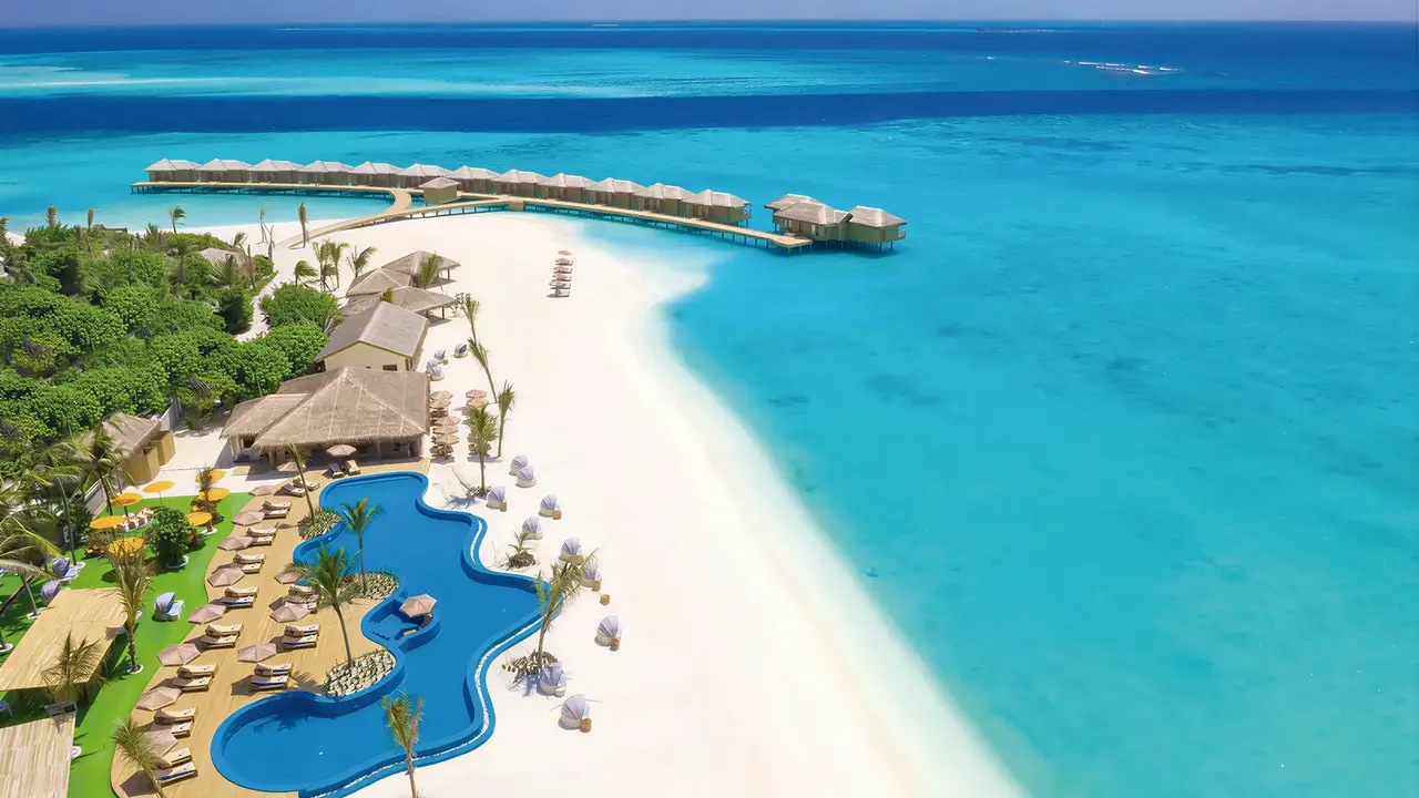 Widok z lotu ptaka na You & Me by Cocoon Maldives