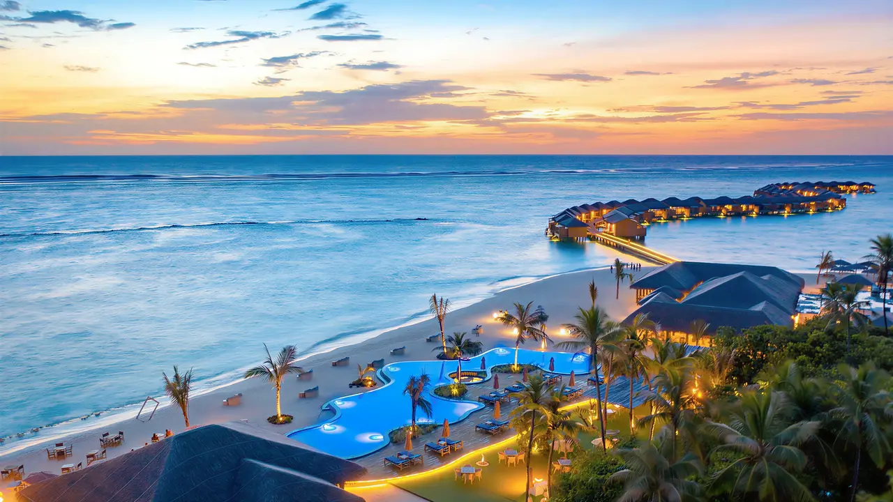 Widok na kompleks You & Me by Cocoon Maldives z lotu ptaka