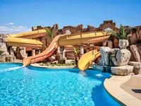 Zjeżdżalnie wodne w Zimbali Playa Spa