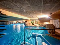Kryty basen w Zimbali Playa Spa