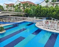 Glamour Resort & Spa
