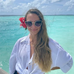 Elwira Raducha-avatar