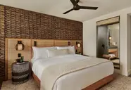 1 Hanalei Bay