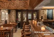 10GR Boutique Wine Bar