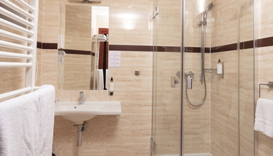 1231