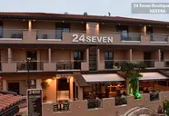 24 Seven Boutique