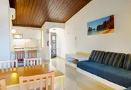 3HB Golden Beach