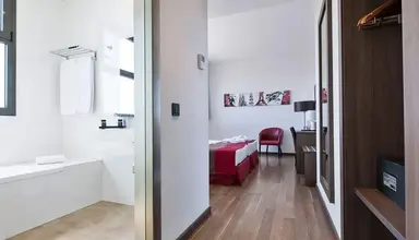 4 Barcelona