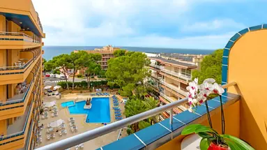 4R Playa Park