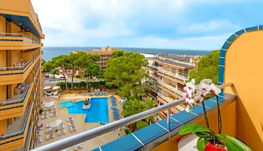 4R Playa Park