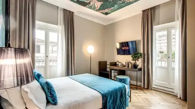 55 Fifty-Five - Maison d'Art Collection