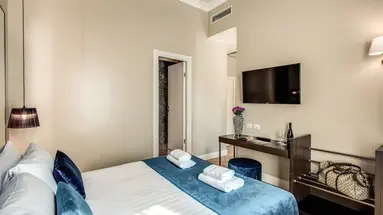 55 Fifty-Five - Maison d'Art Collection