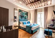 55 Fifty-Five - Maison d'Art Collection