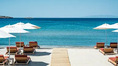 91 Athens Riviera, The Resort