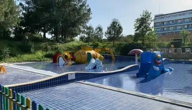 A Good Life Utopia Family Resort